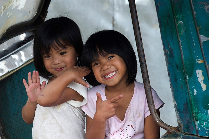 GDeichmann_Philippines_Banaue-children